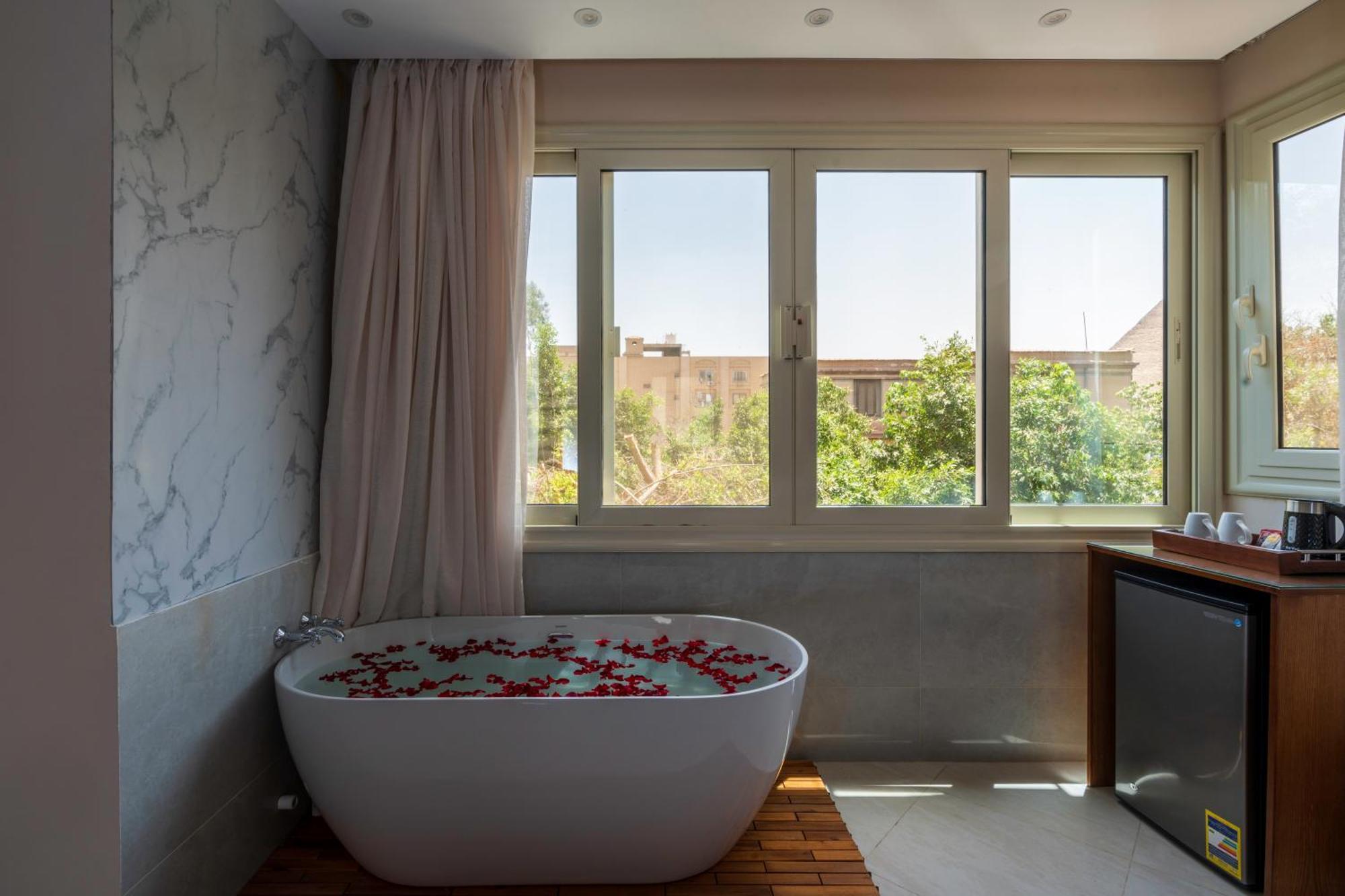 Kafret el-Gabal Dream Inn Pyramids View מראה חיצוני תמונה